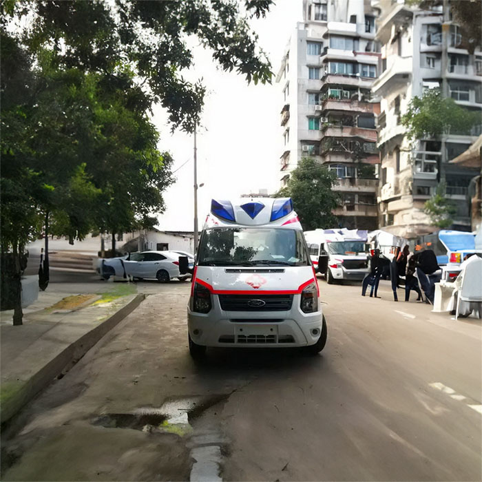 重庆私人救护车租车