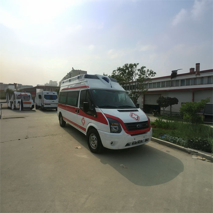 重庆救护车租车联系电话