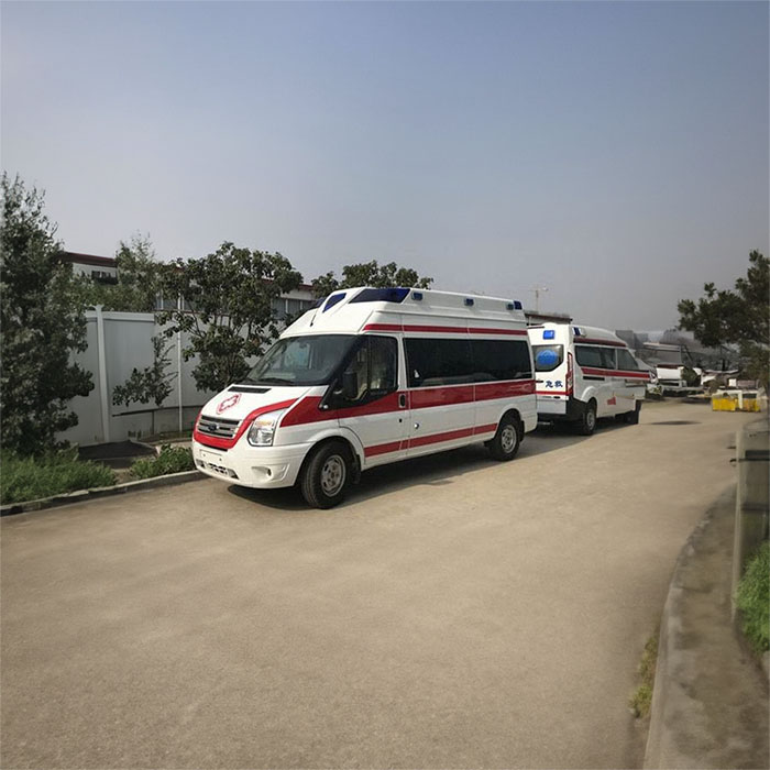 重庆租赁救护车电话