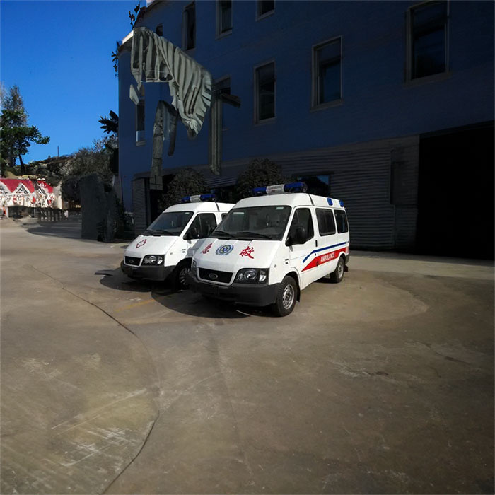 重庆私人救护车租赁电话