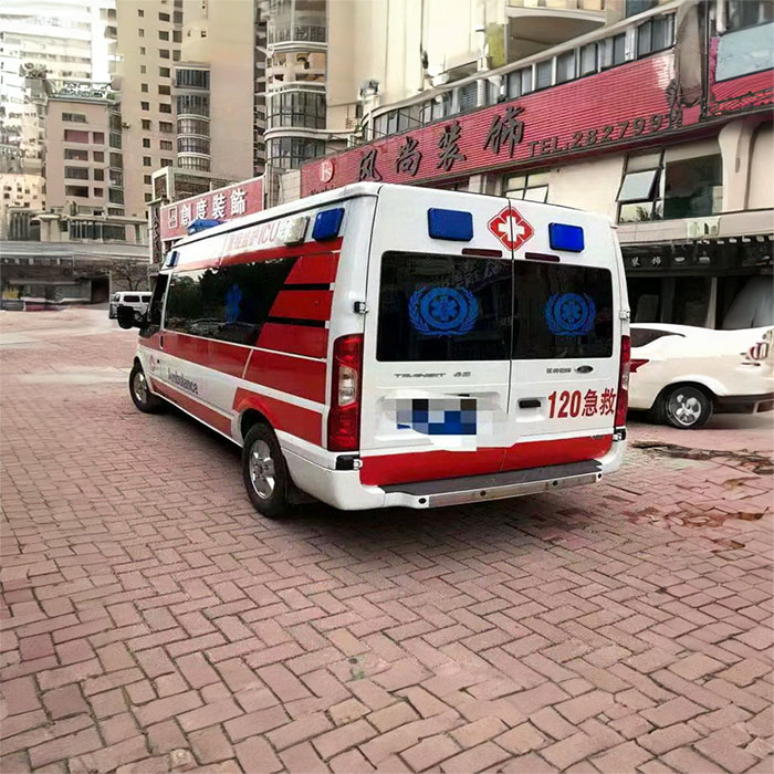 重庆租赁救护车电话号码