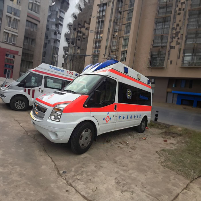 重庆私人救护车租车联系电话