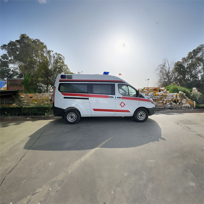 重庆私人救护车租车电话