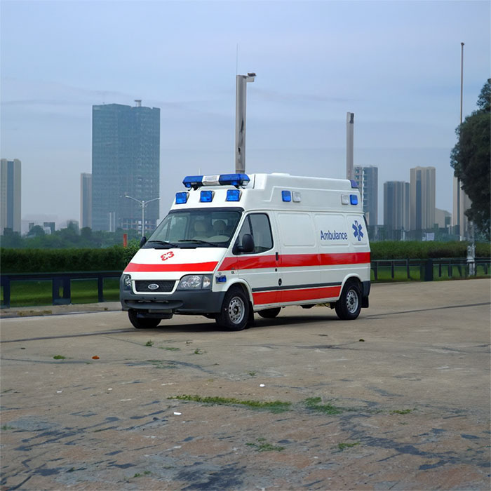 重庆私人救护车出租电话