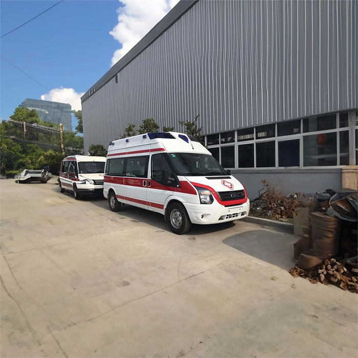 重庆出租急救车电话