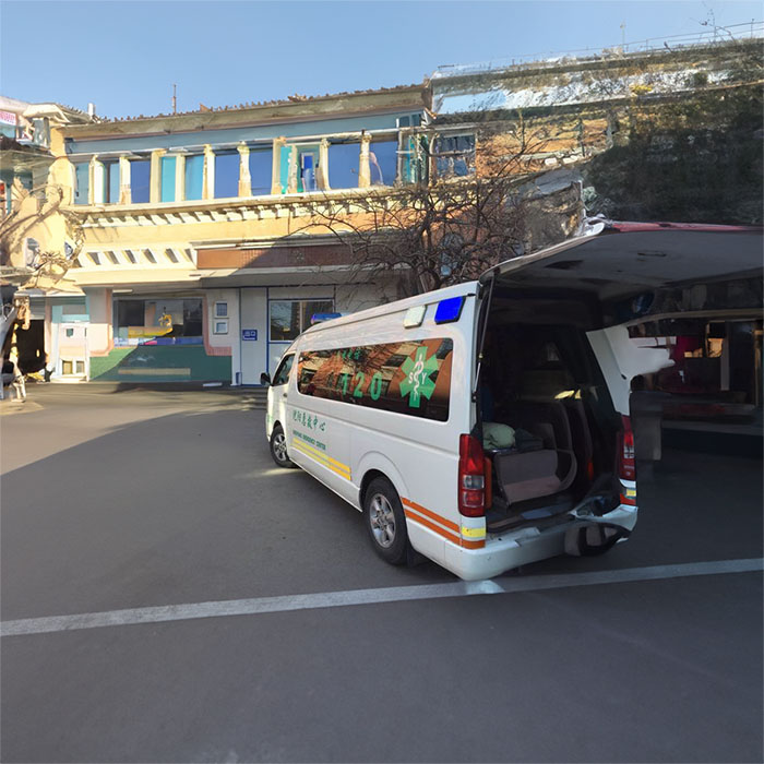 重庆救护车出租电话号码