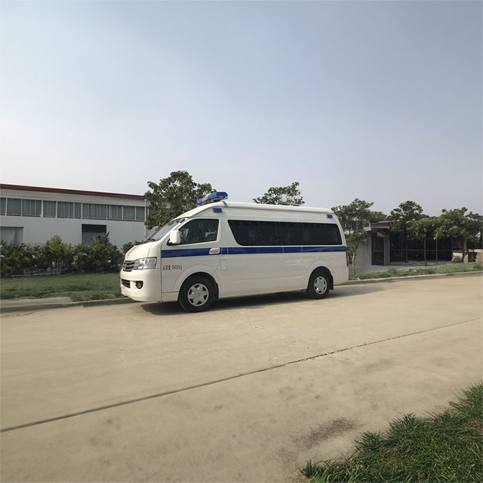 重庆救护车租赁多少钱