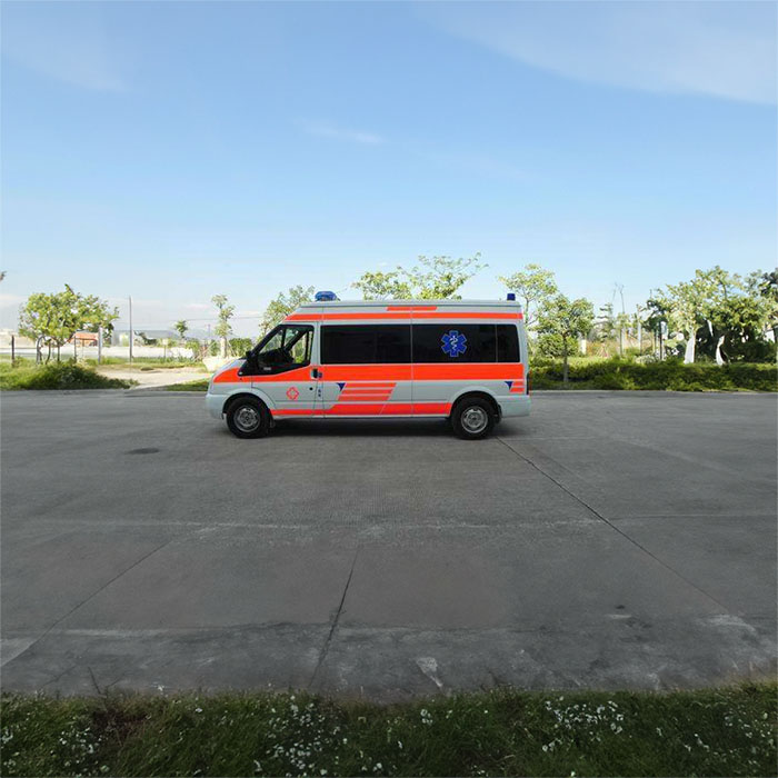 重庆出租急救车联系电话