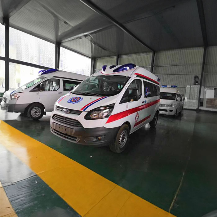 重庆出租急救车电话