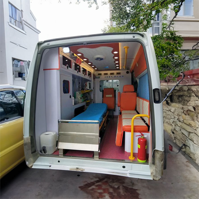 重庆急救车租车联系电话