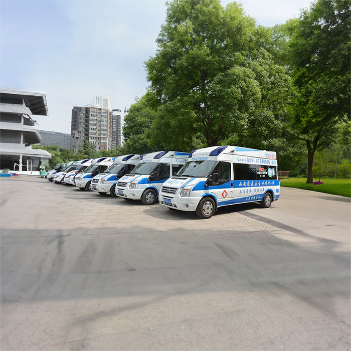 重庆租赁私人救护车电话