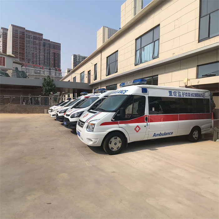 重庆私人救护车租车联系方式