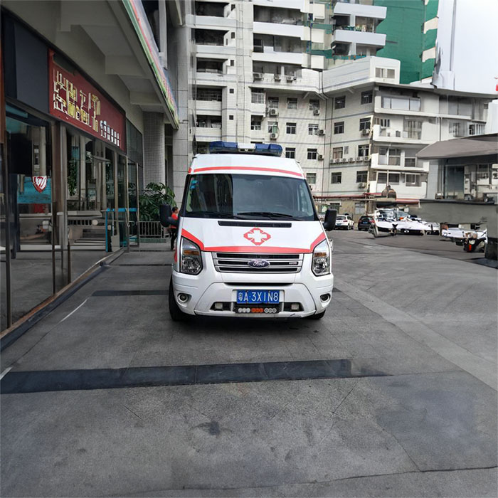 重庆租赁私人救护车联系方式