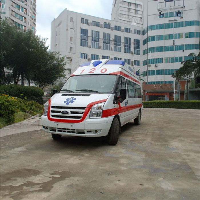 重庆私人救护车租赁电话