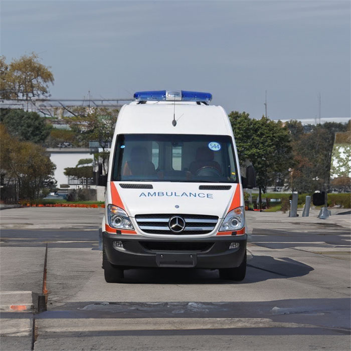 重庆租赁救护车电话