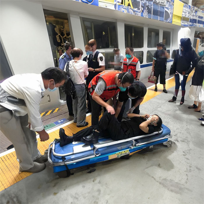 重庆租赁私人救护车电话
