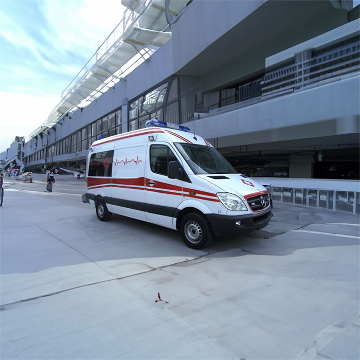 重庆私人救护车出租多少钱