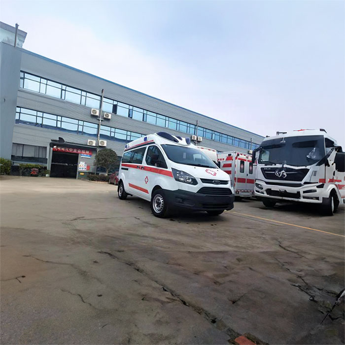 重庆私人救护车租车费用