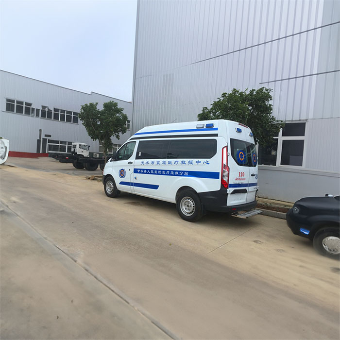 重庆救护车出租多少钱