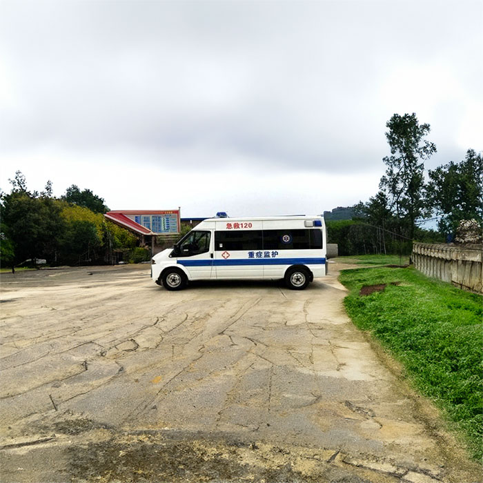 重庆出租救护车电话