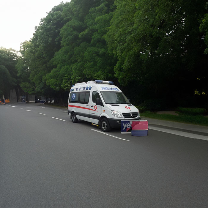 重庆救护车租车电话