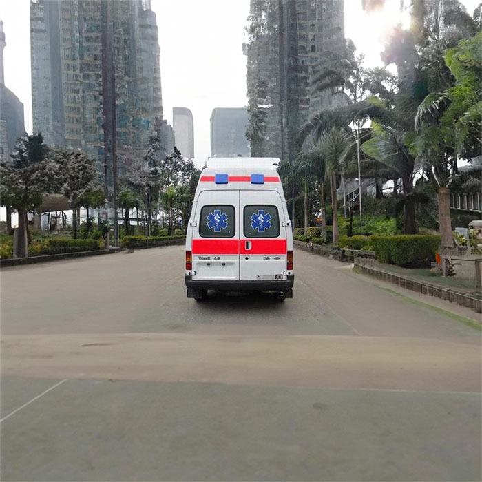 重庆私人救护车出租联系方式