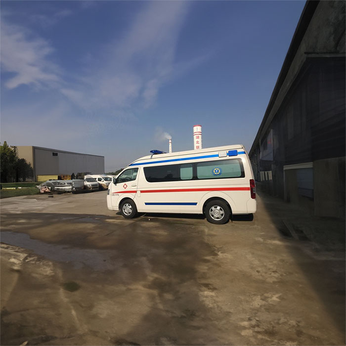 重庆私人救护车租车多少钱