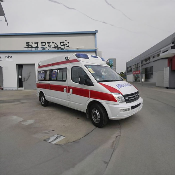 重庆私人救护车租车联系电话