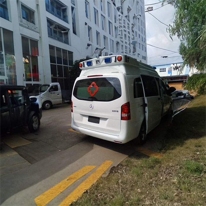 重庆救护车租车收费