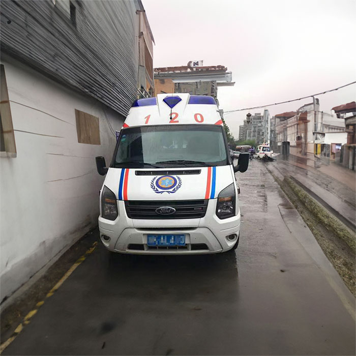 重庆出租救护车电话号码