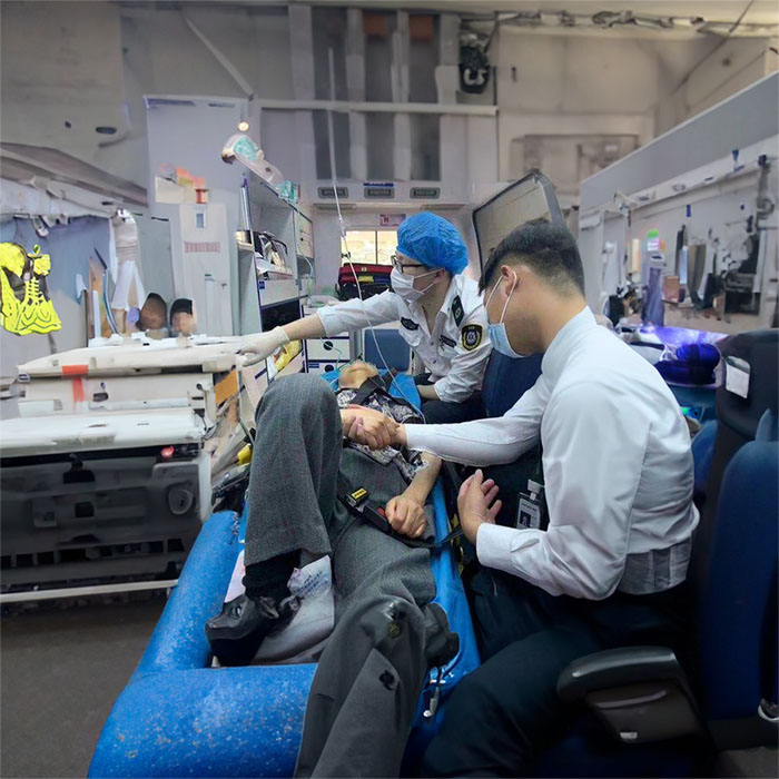 重庆急救车租车联系电话