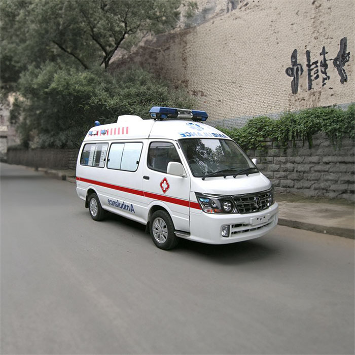 重庆私人救护车租车多少钱