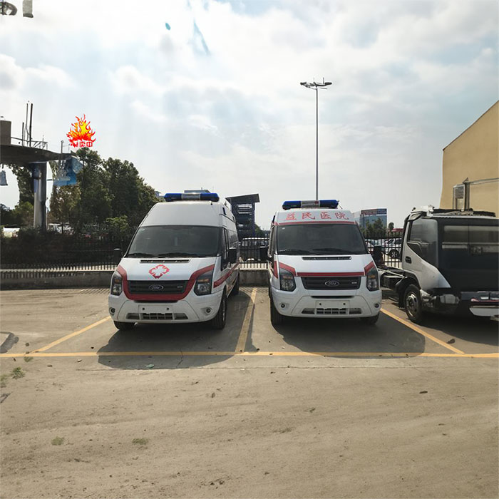 重庆出租救护车