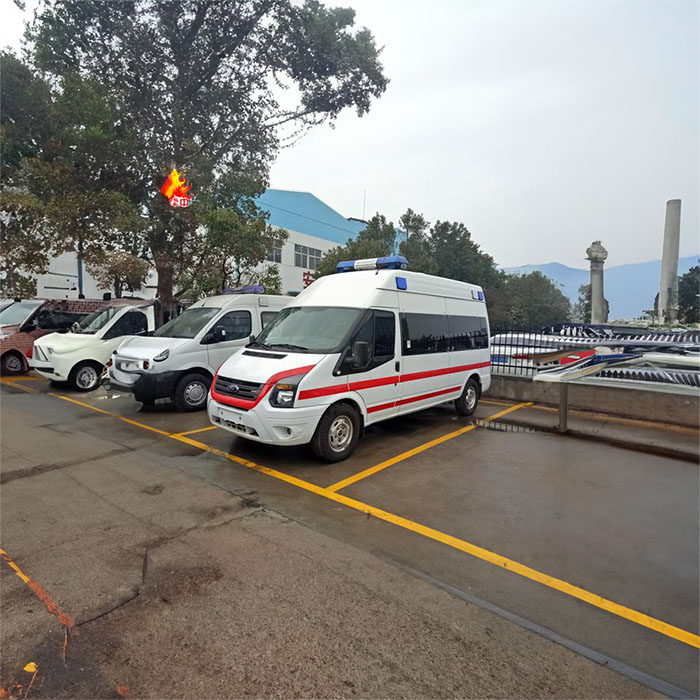 重庆救护车出租多少钱