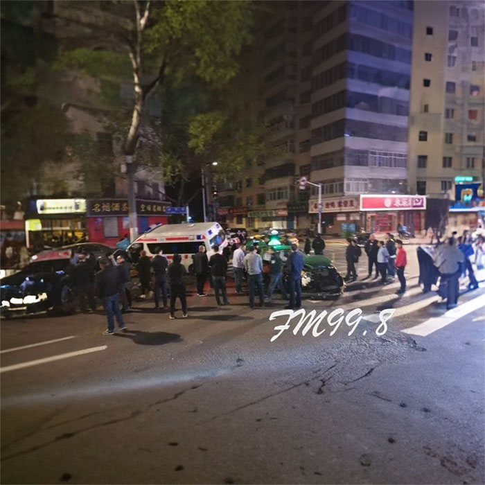 重庆出租私人救护车联系方式