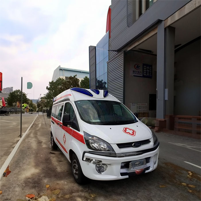 重庆租赁救护车电话