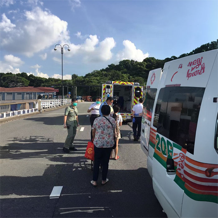 重庆租赁私人救护车联系方式