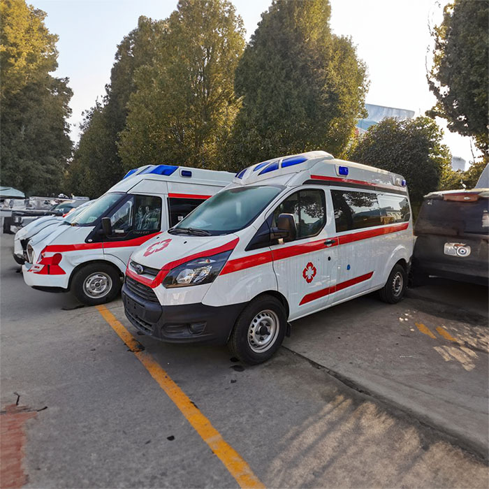重庆租赁私人救护车联系方式