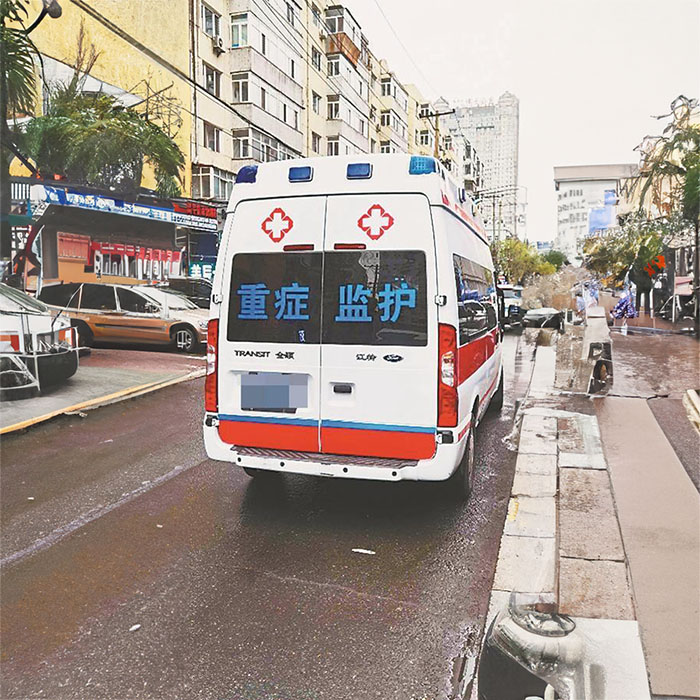 重庆救护车租车