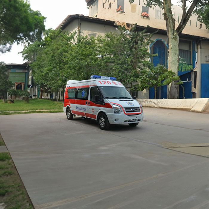 重庆私人救护车租车收费