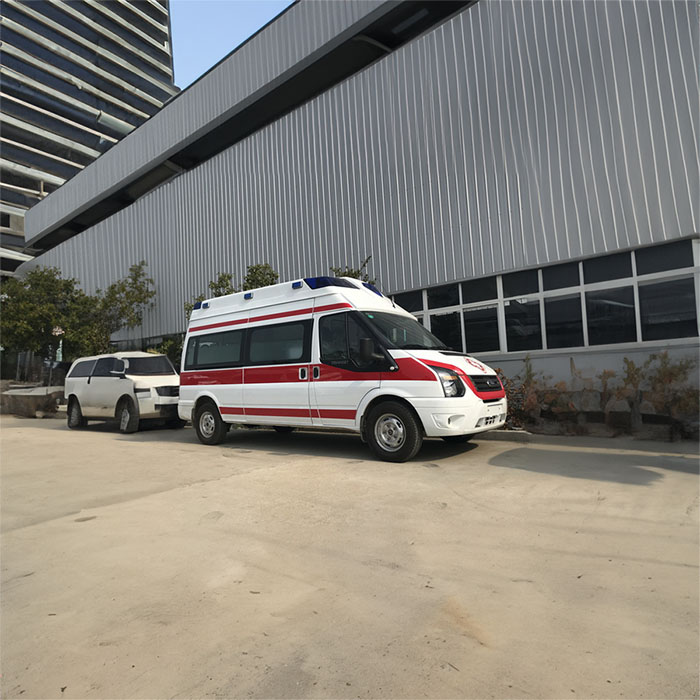 重庆出租私人救护车电话号码