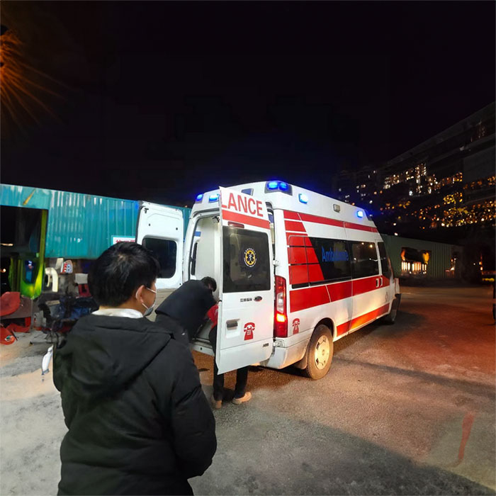 重庆出租急救车