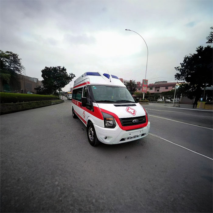 重庆私人救护车租车联系方式