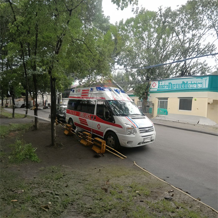 重庆出租急救车联系方式