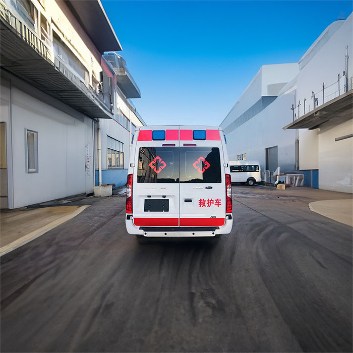 重庆私人救护车租车电话号码