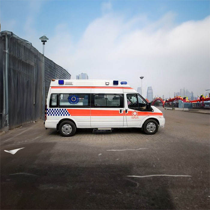 重庆租赁救护车电话号码