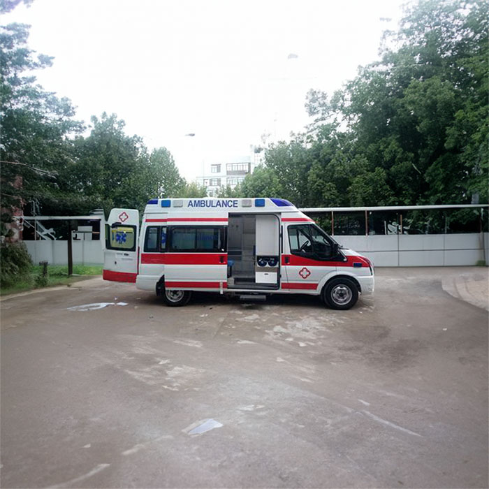 重庆救护车租赁