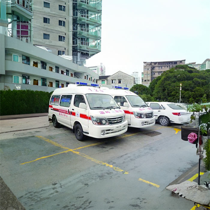 重庆私人救护车出租联系方式