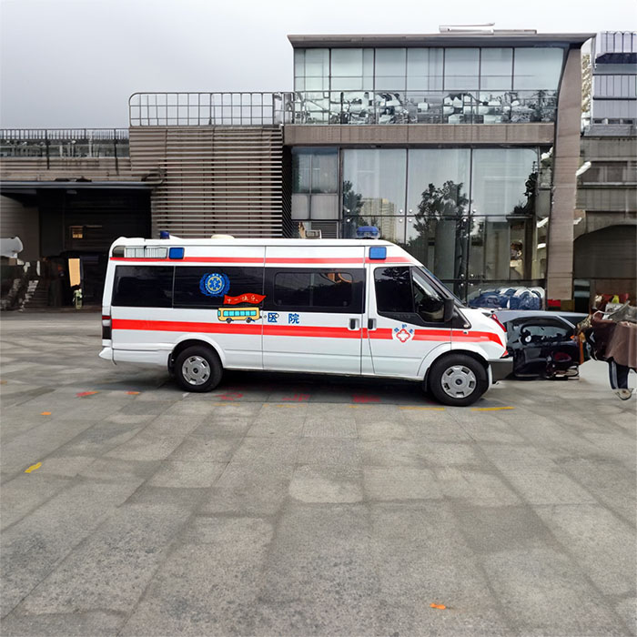重庆私人救护车租赁收费标准