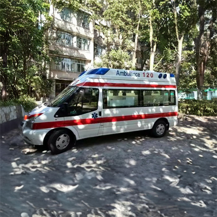 重庆租赁私人救护车电话